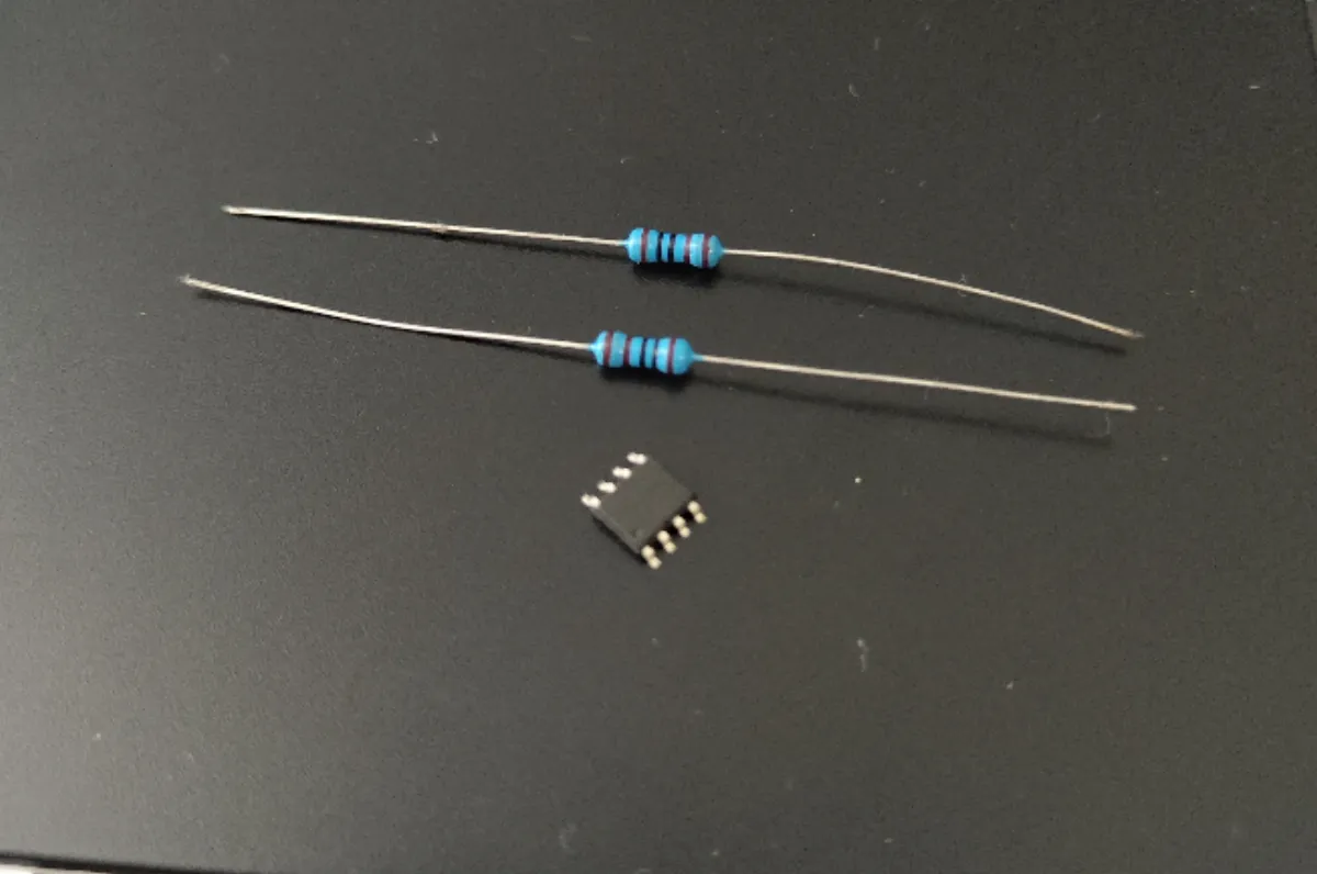 Resistor dan LMV358